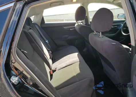 2013 Nissan Altima 2.5 z USA, uszkodzony, nr VIN 1N4AL3APXDC106362